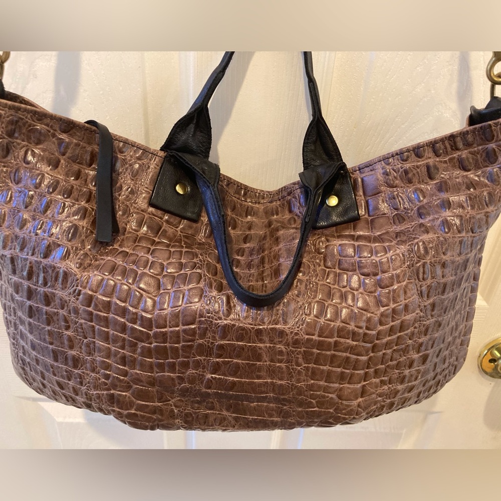 Clare V. Brown Crocodile Embossed Tote Hobo Shoulder Bag Womans Removable Strap - Picture 3 of 16